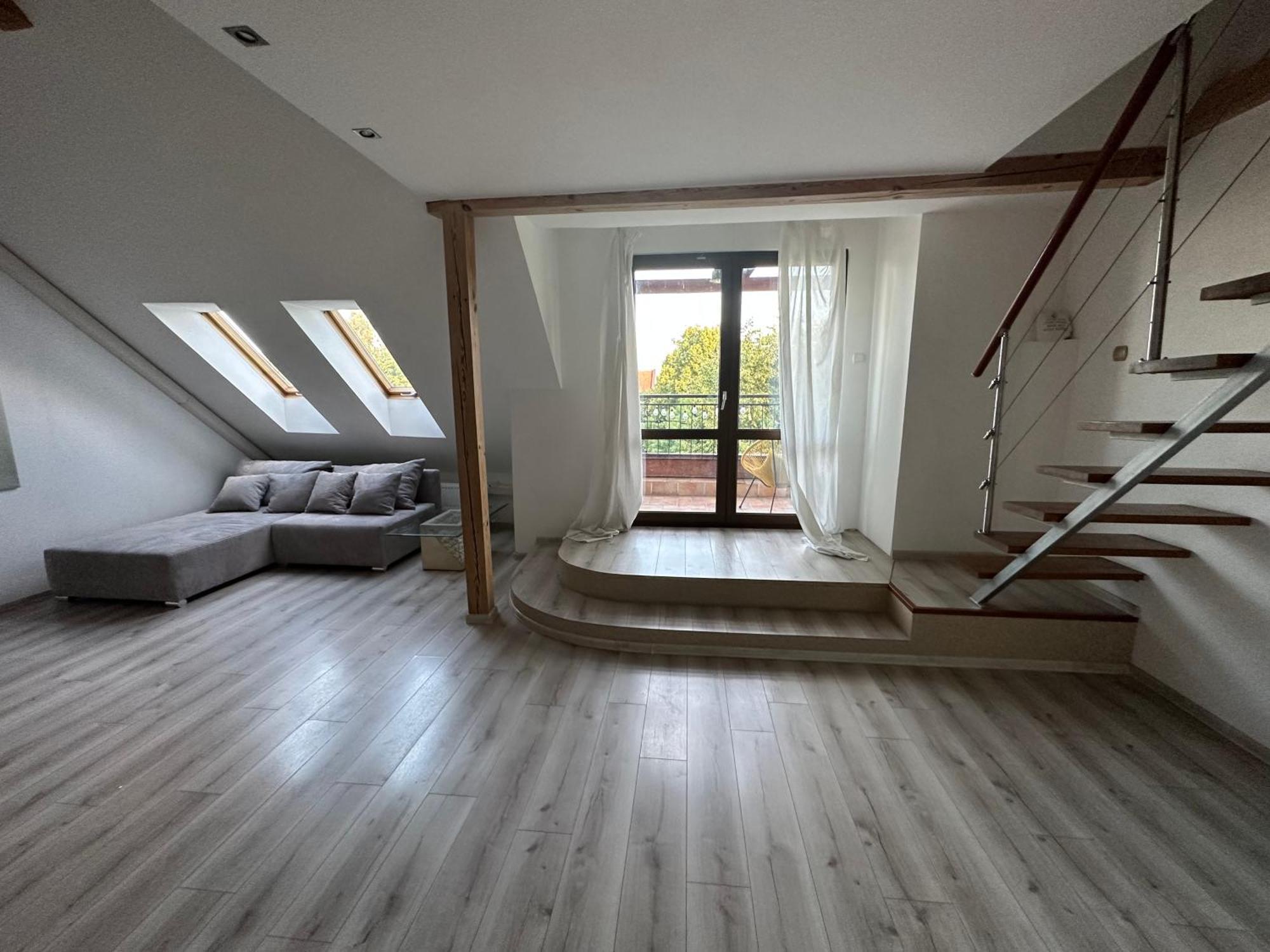 Apartament Aesthetic Tychy Bagian luar foto