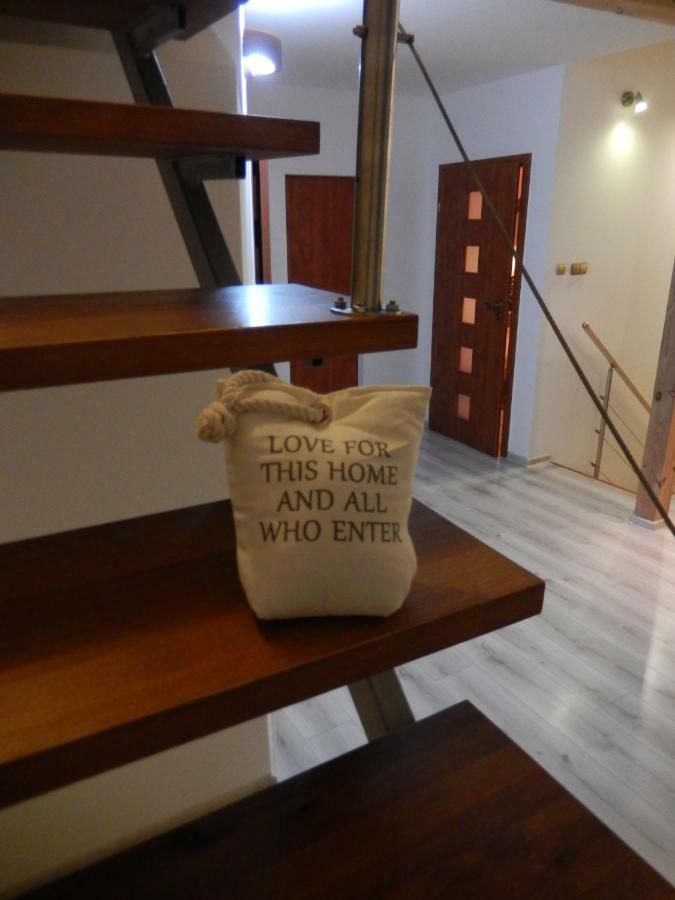 Apartament Aesthetic Tychy Bagian luar foto